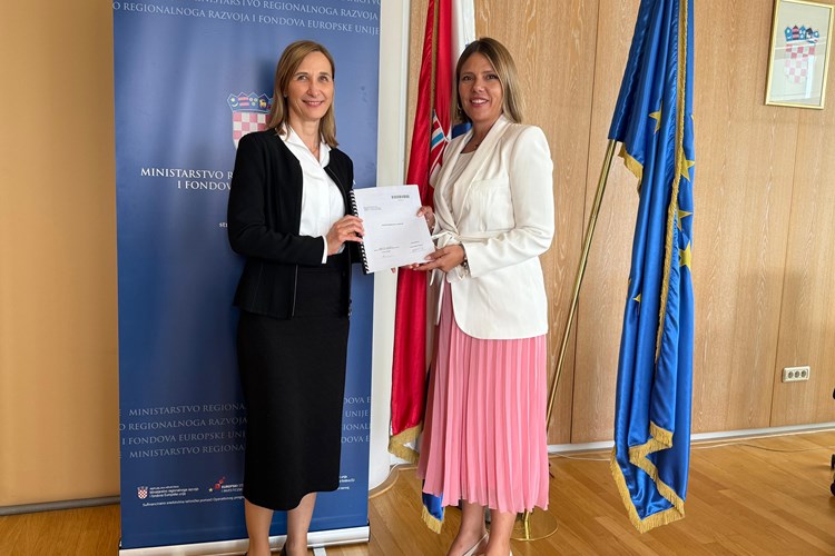 Slika /slike/Vijesti/2025/7 srpanj/Primopredaja (1).jpeg